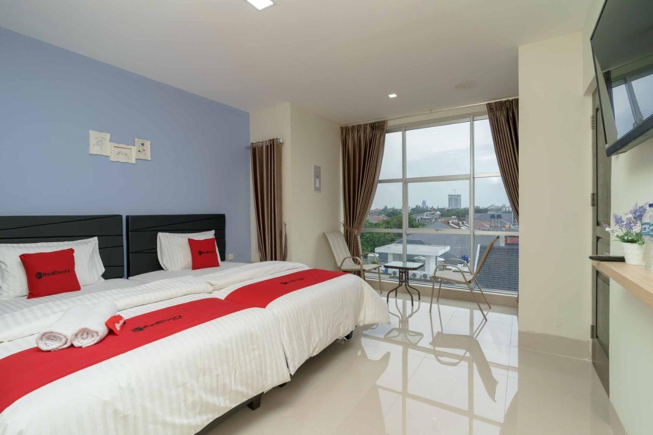 Reddoorz Plus Near Eka Hospital Bsd 5 Dadap Extérieur photo
