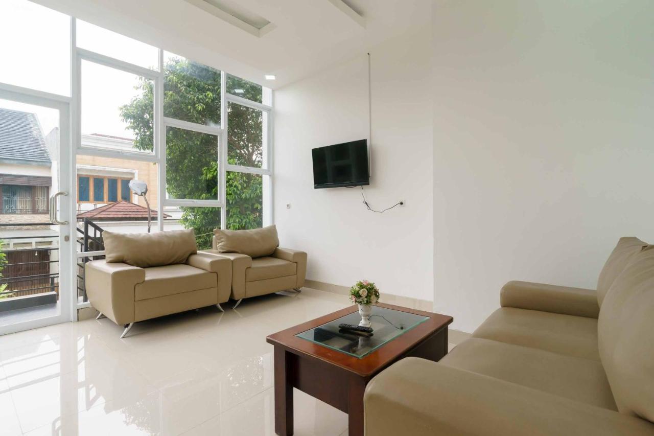 Reddoorz Plus Near Eka Hospital Bsd 5 Dadap Extérieur photo