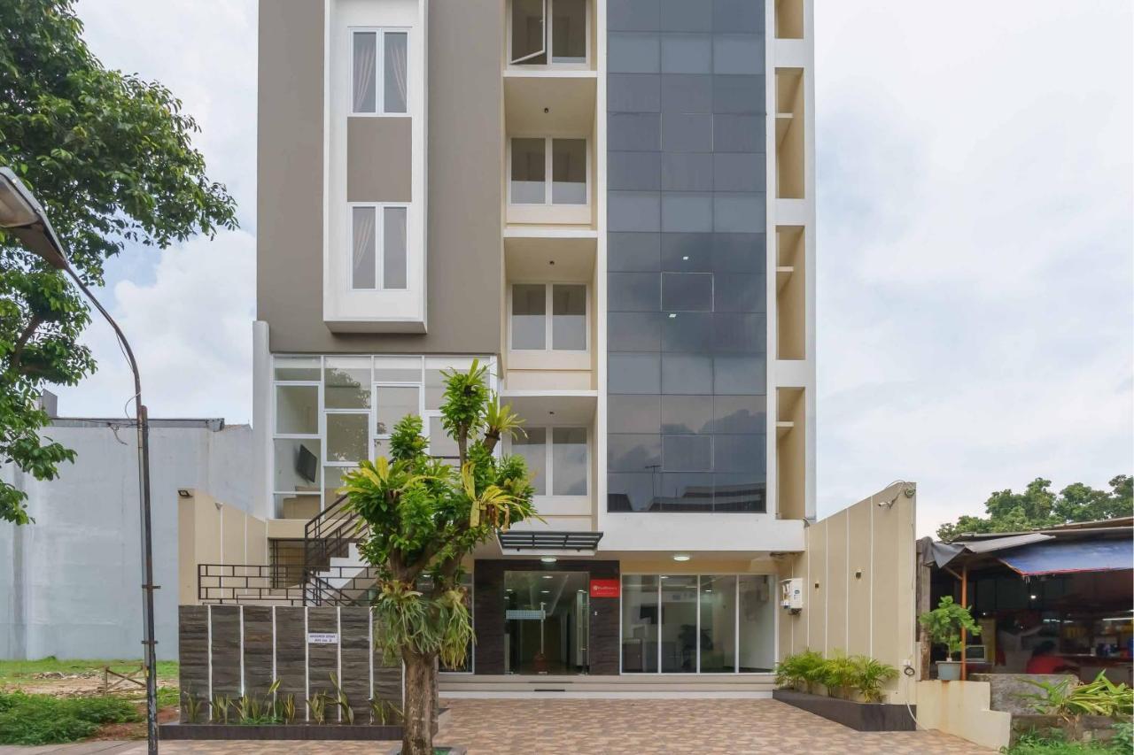 Reddoorz Plus Near Eka Hospital Bsd 5 Dadap Extérieur photo