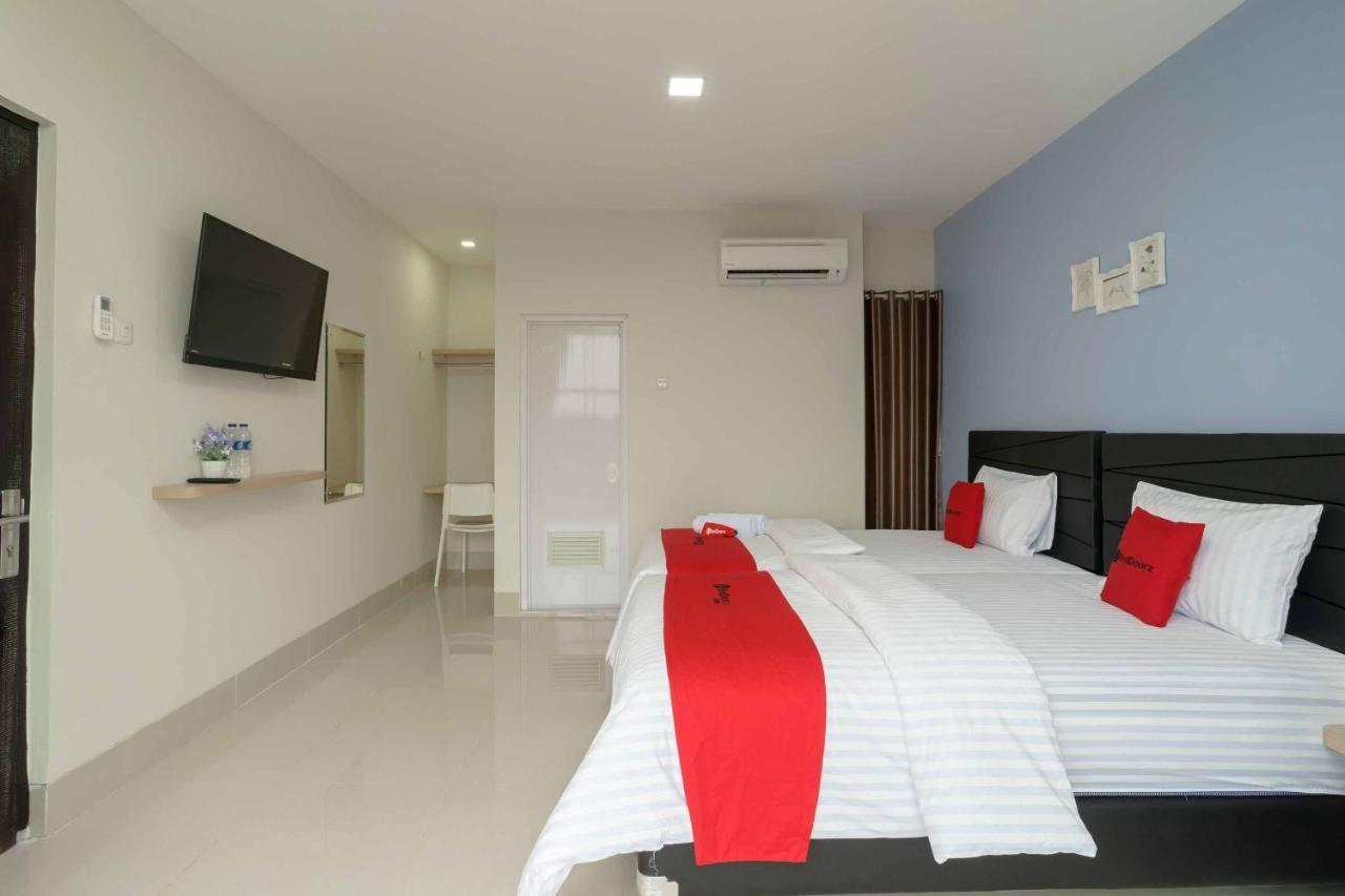 Reddoorz Plus Near Eka Hospital Bsd 5 Dadap Extérieur photo