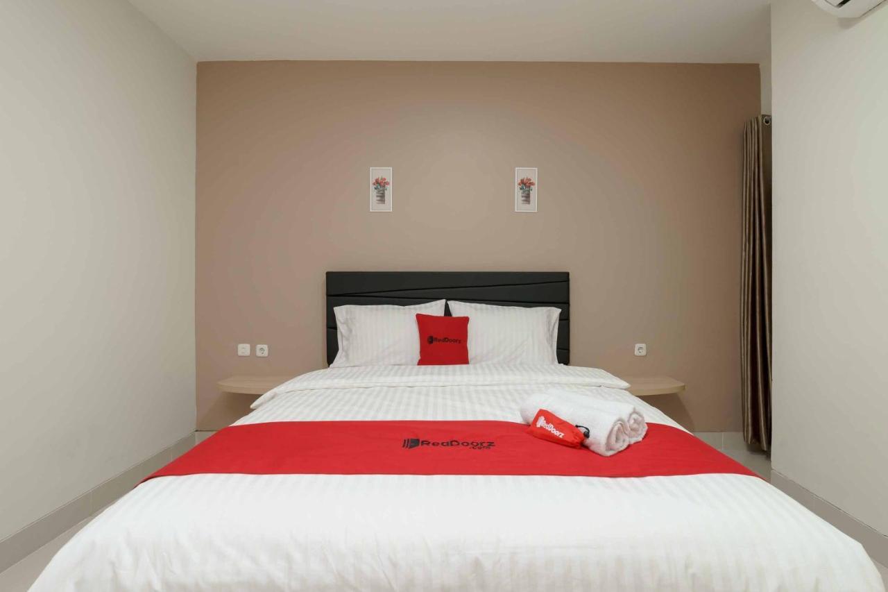 Reddoorz Plus Near Eka Hospital Bsd 5 Dadap Extérieur photo
