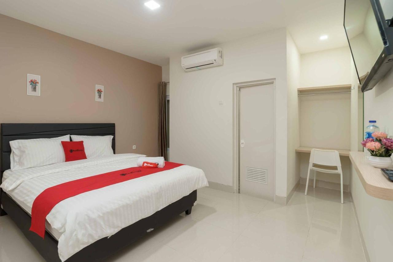 Reddoorz Plus Near Eka Hospital Bsd 5 Dadap Extérieur photo